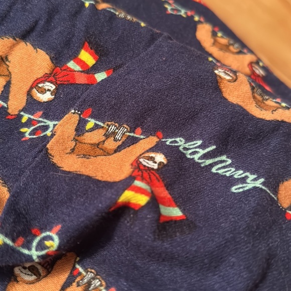 Old Navy Christmas Pajama Pants - Picture 3 of 3